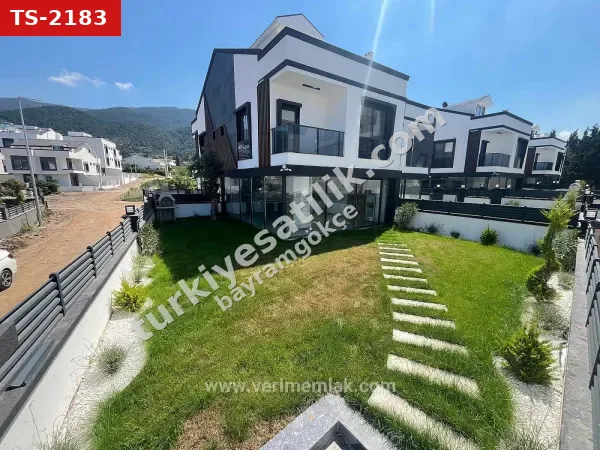 Özderede Denize 300m Gebiş Bahçeli Kamera Sistemi Hazır 3+1 Lüx Villa