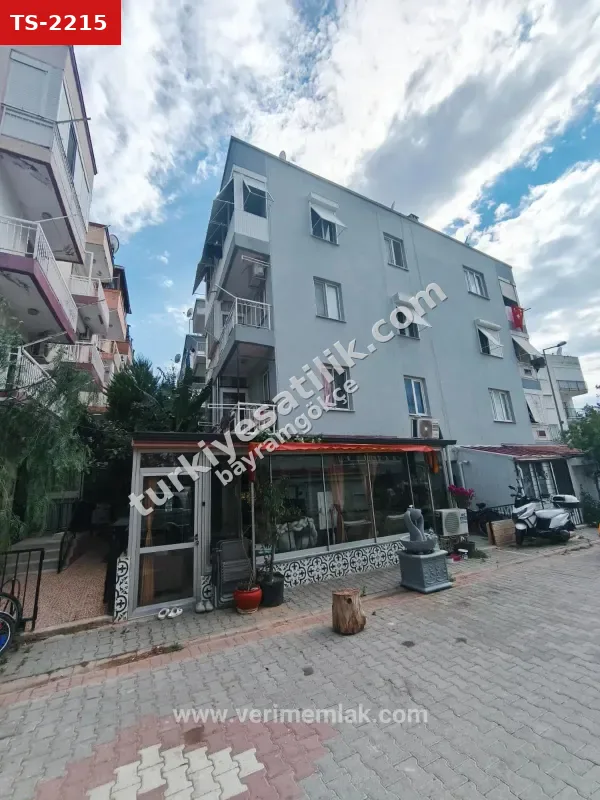 Gümüldür Sahilde 1+1 50 m2 eşyalı uygun fiyata satılık daire
